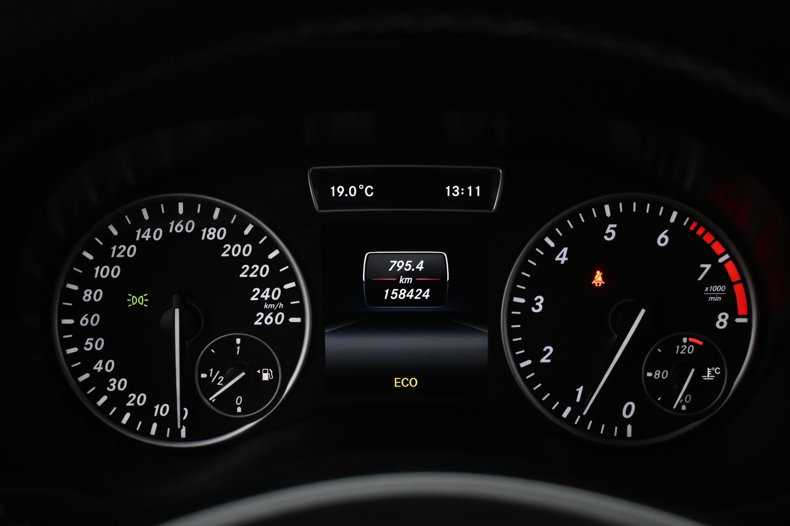 MERCEDES-BENZ B 2015