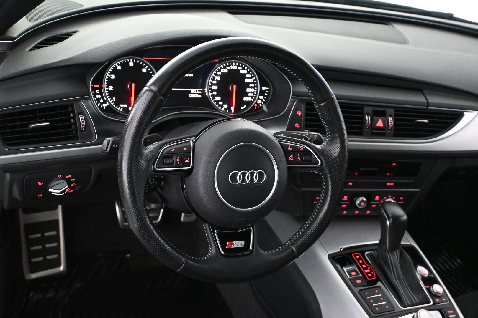 AUDI A6 2015
