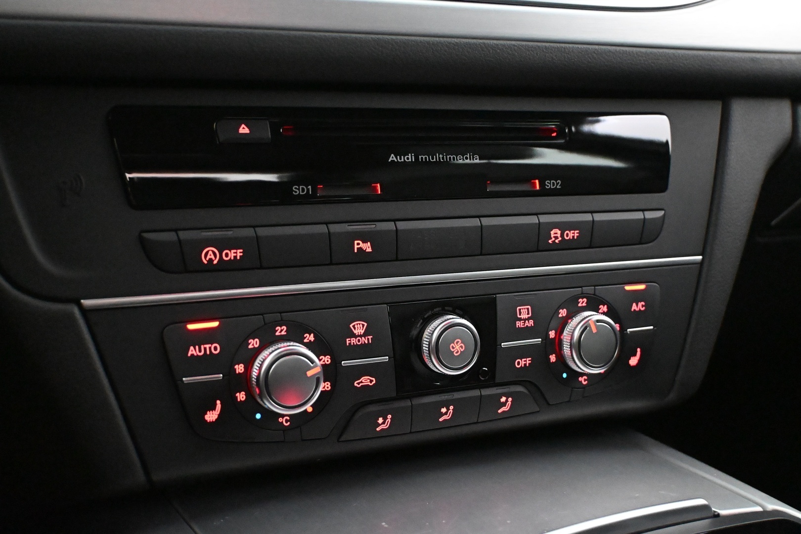 AUDI A6 2015