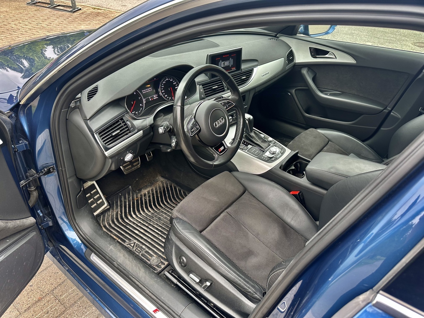 AUDI A6 2015