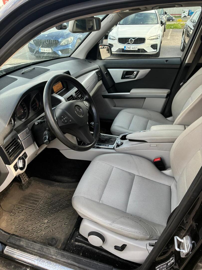 MERCEDES-BENZ GLK 2010