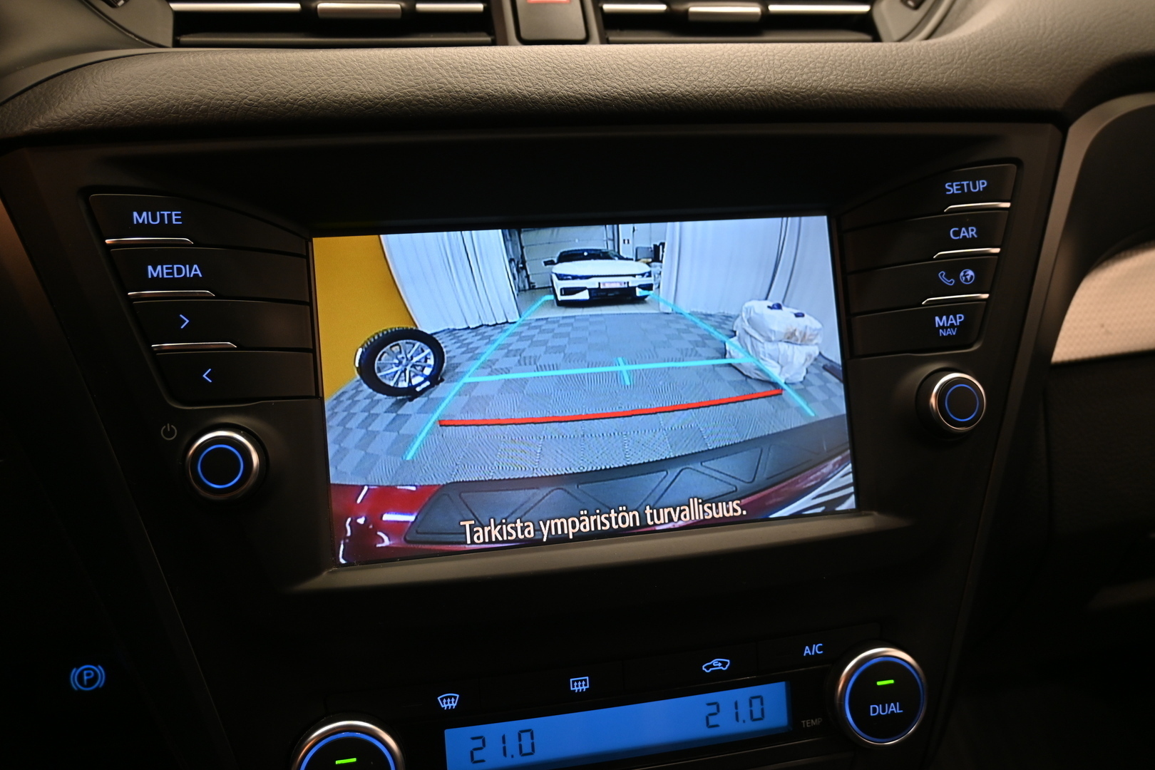 TOYOTA Avensis 2018