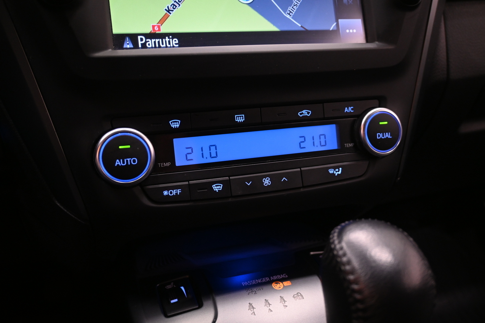 TOYOTA Avensis 2018