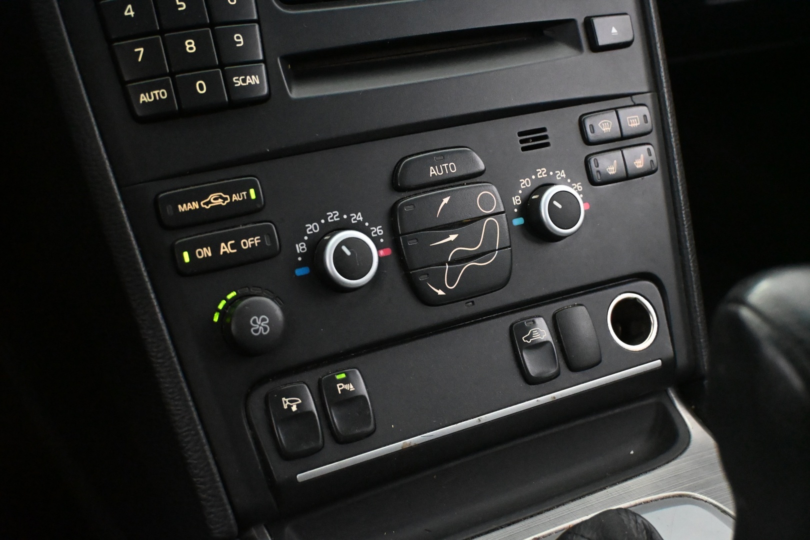 VOLVO XC90 2009