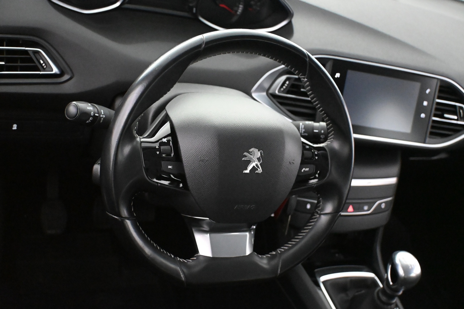 PEUGEOT 308 2019