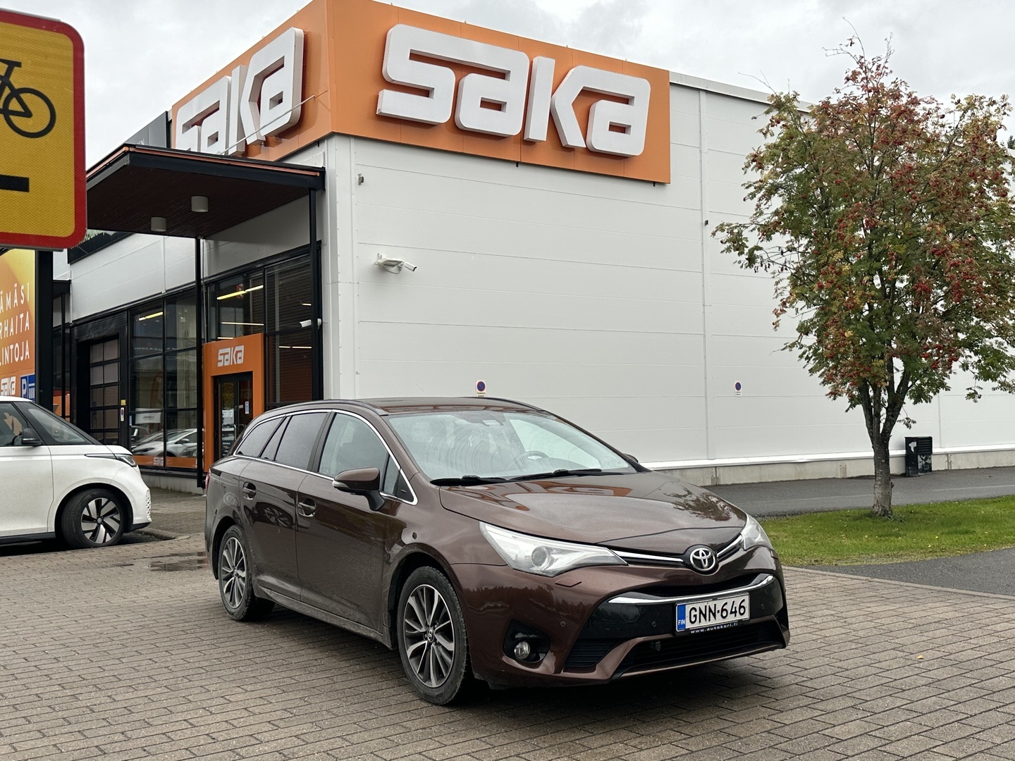 TOYOTA Avensis 2017