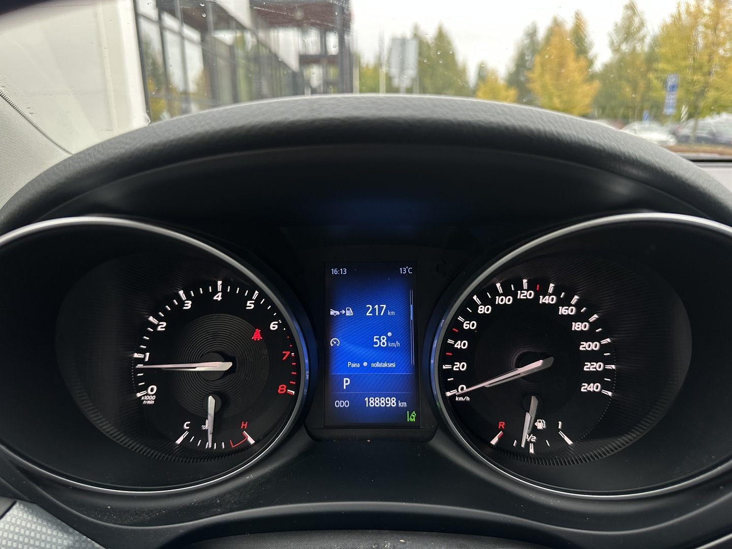 TOYOTA Avensis 2017