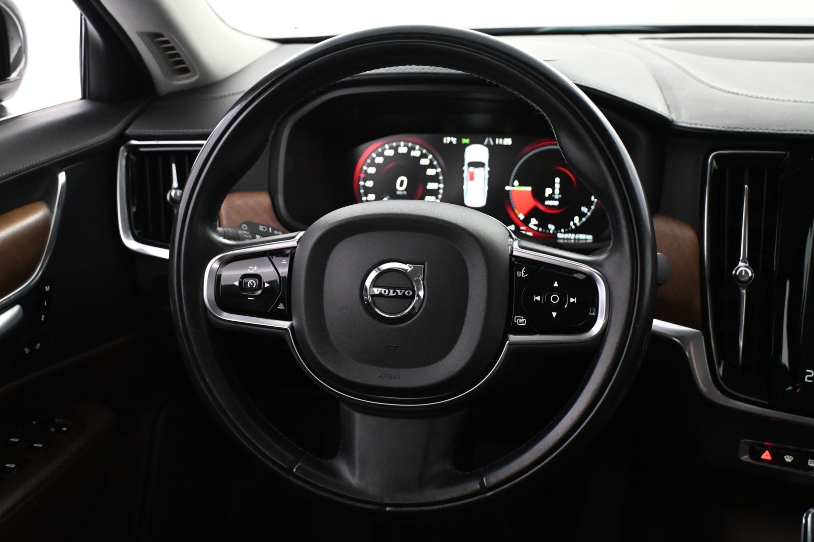 VOLVO S90 2020