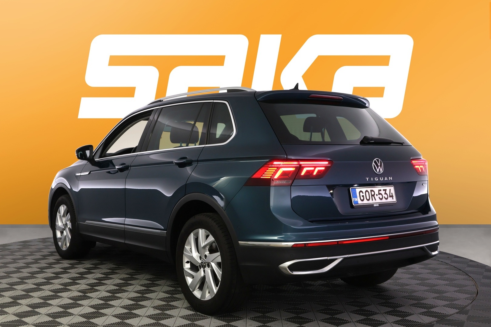 VOLKSWAGEN Tiguan 2021