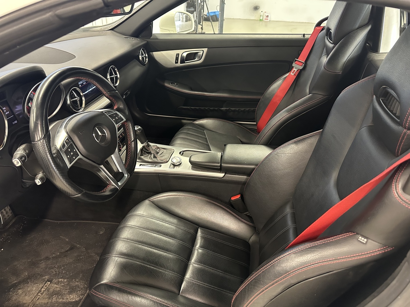 MERCEDES-BENZ SLK 2013