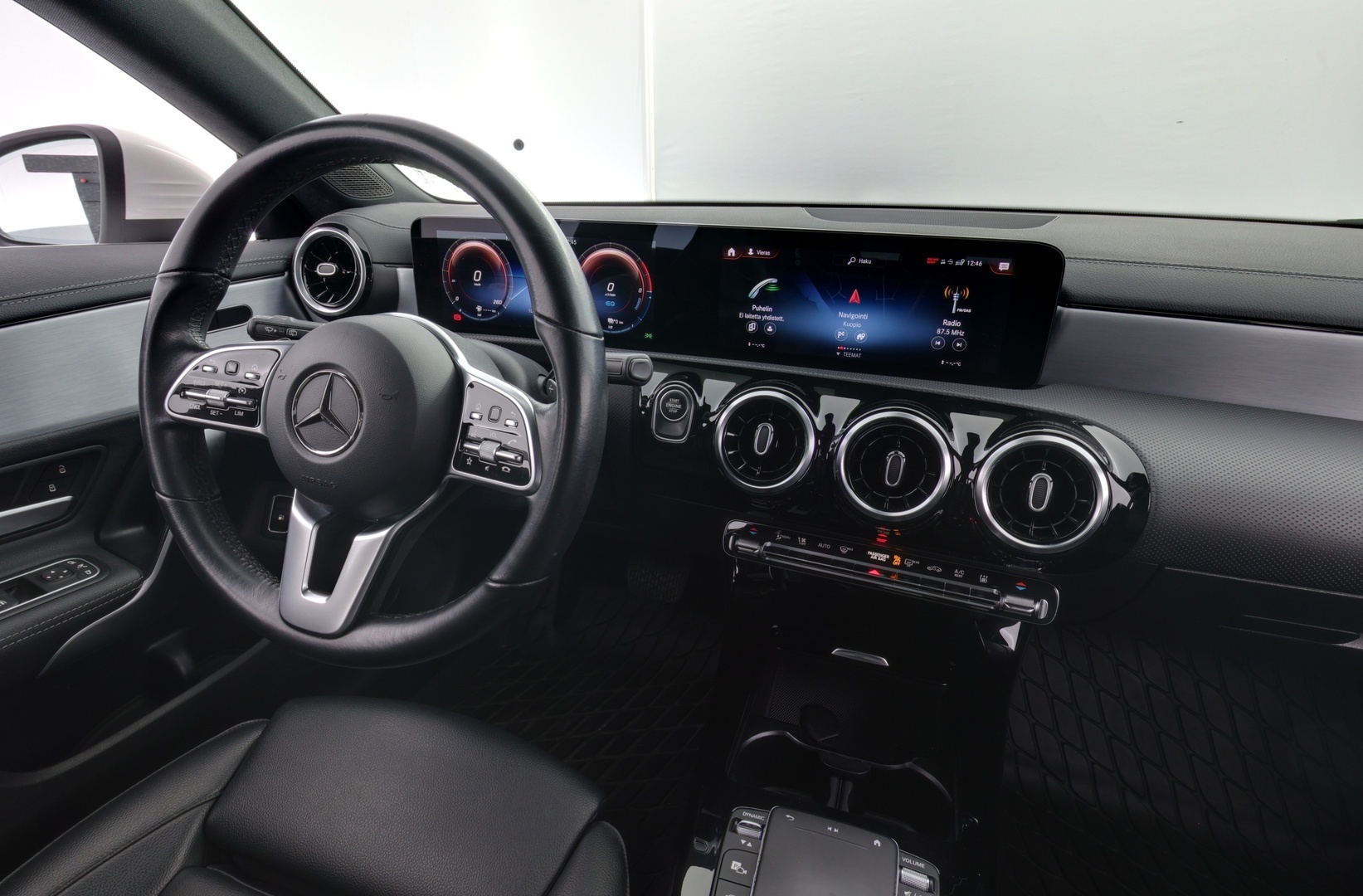 MERCEDES-BENZ CLA 2020