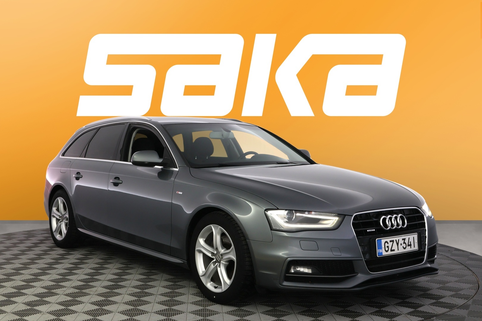 AUDI A4 2015