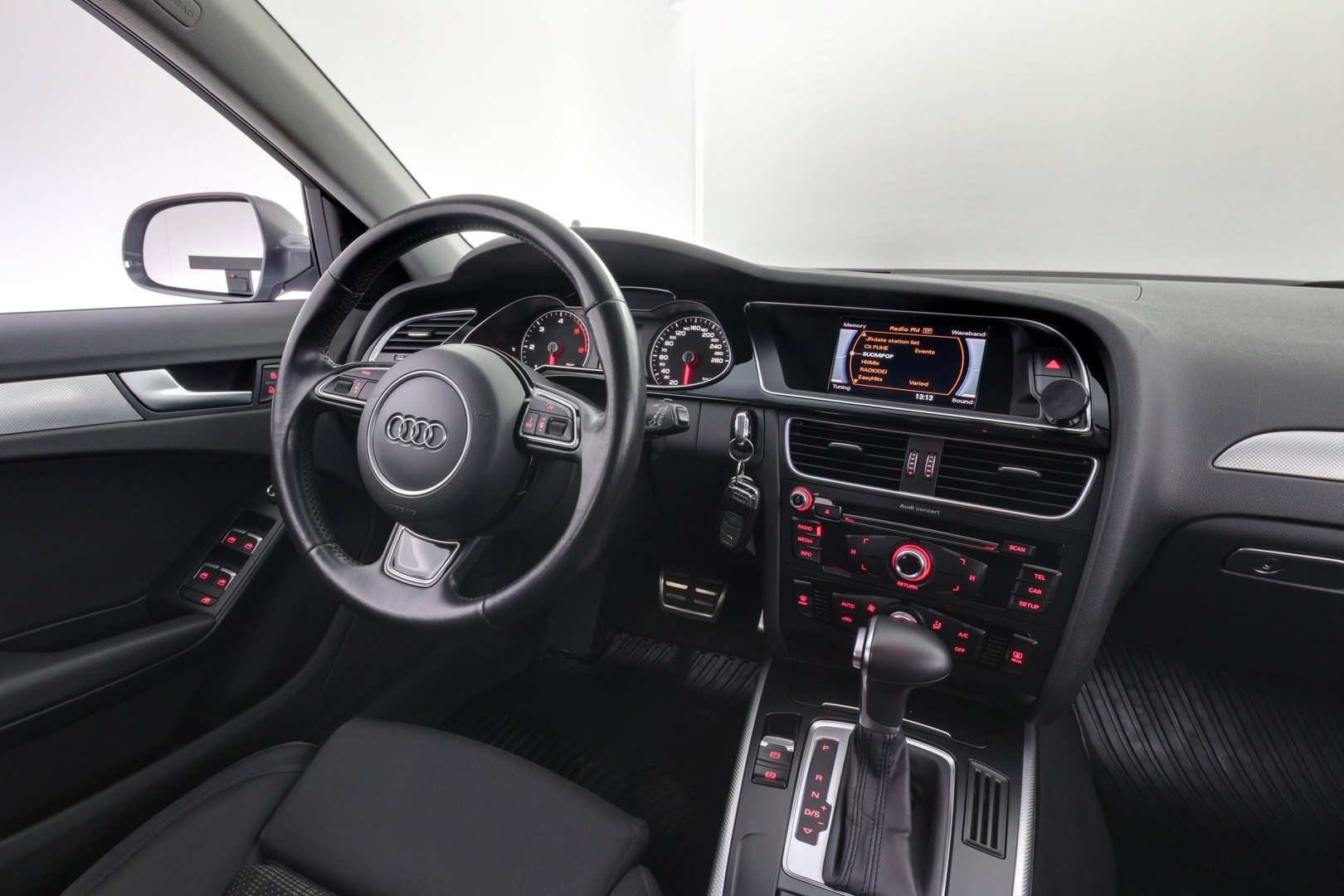 AUDI A4 2015