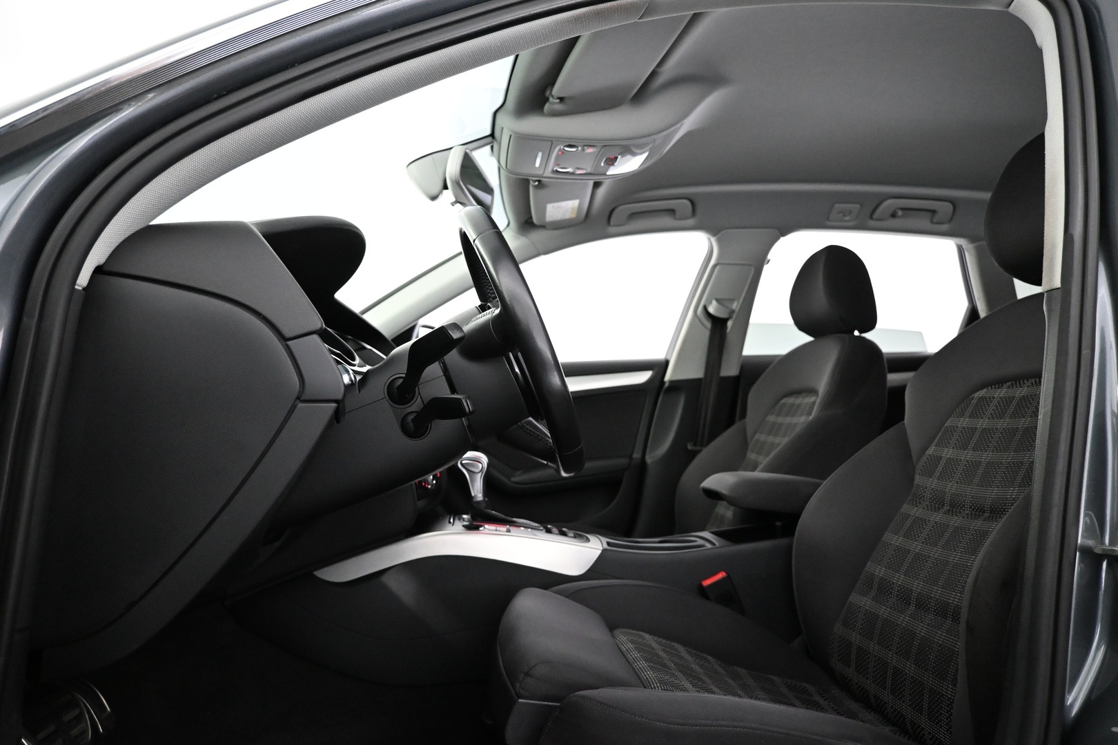 AUDI A4 2015
