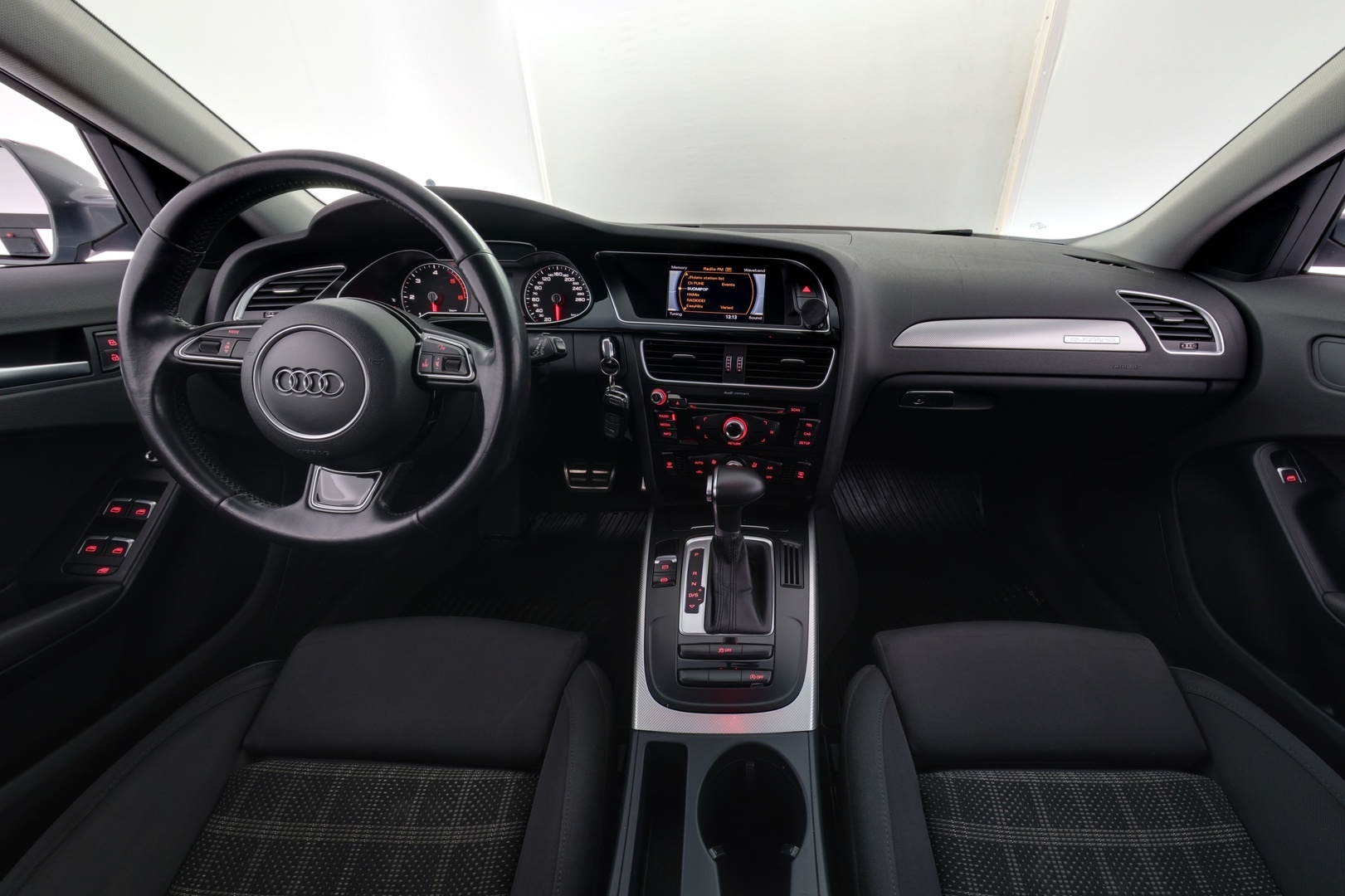 AUDI A4 2015