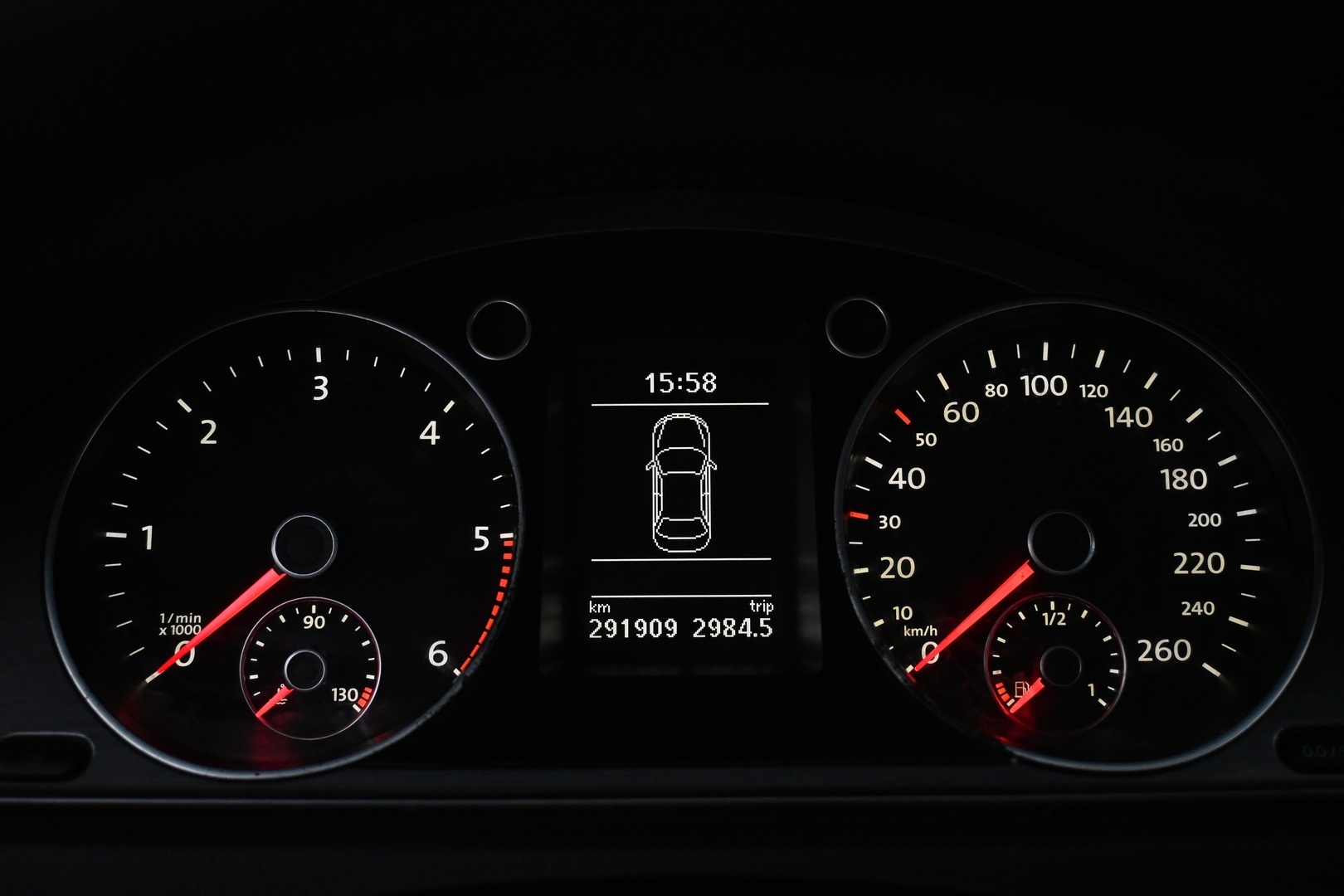 VOLKSWAGEN Passat 2011