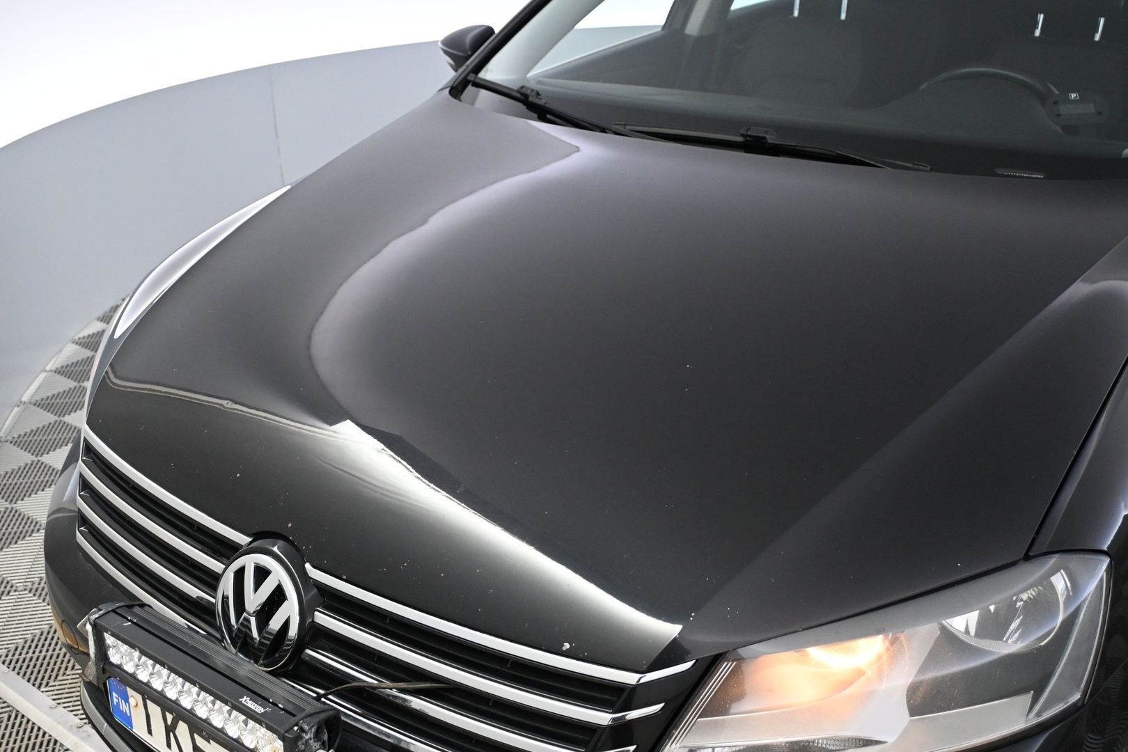 VOLKSWAGEN Passat 2011