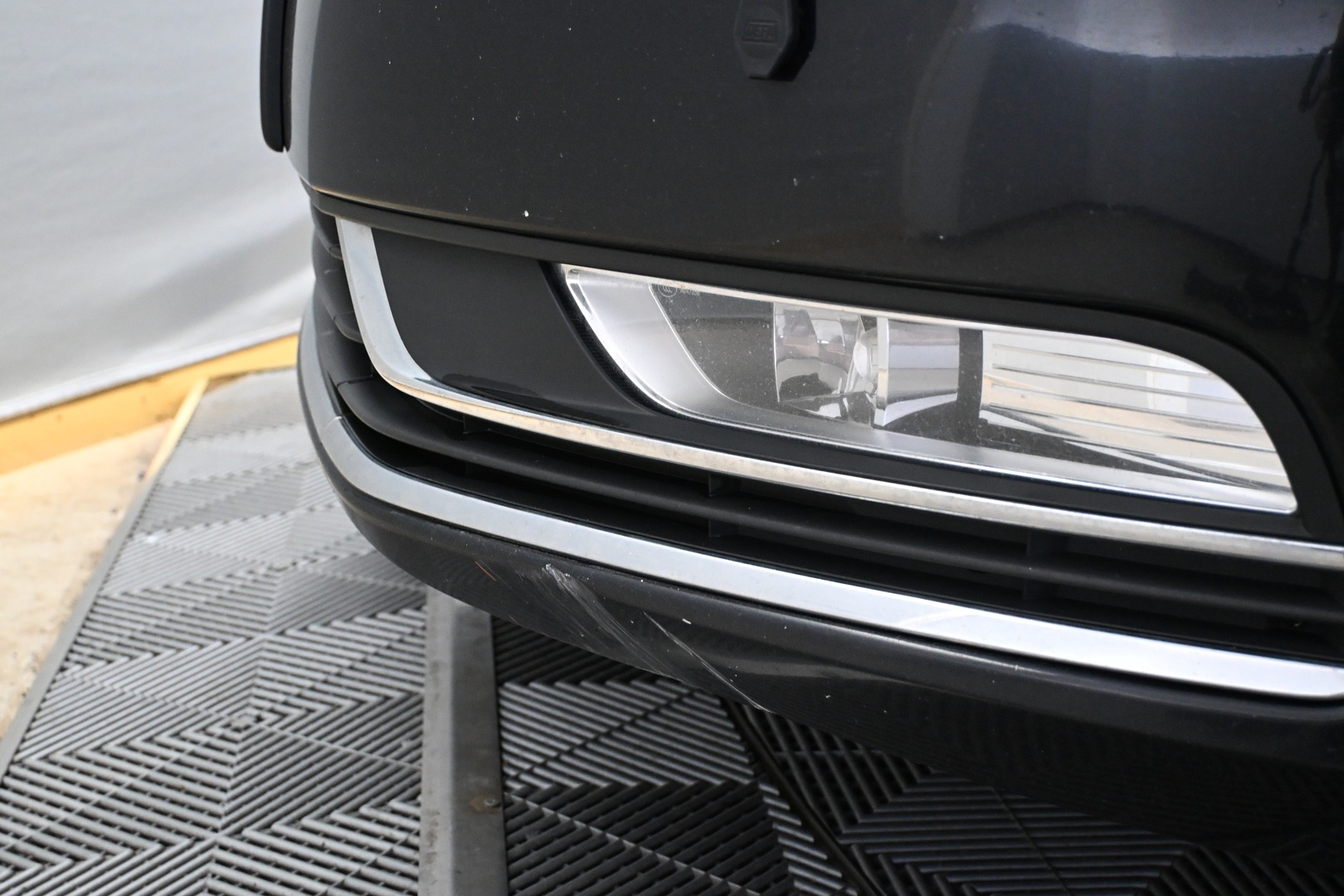 VOLKSWAGEN Passat 2011
