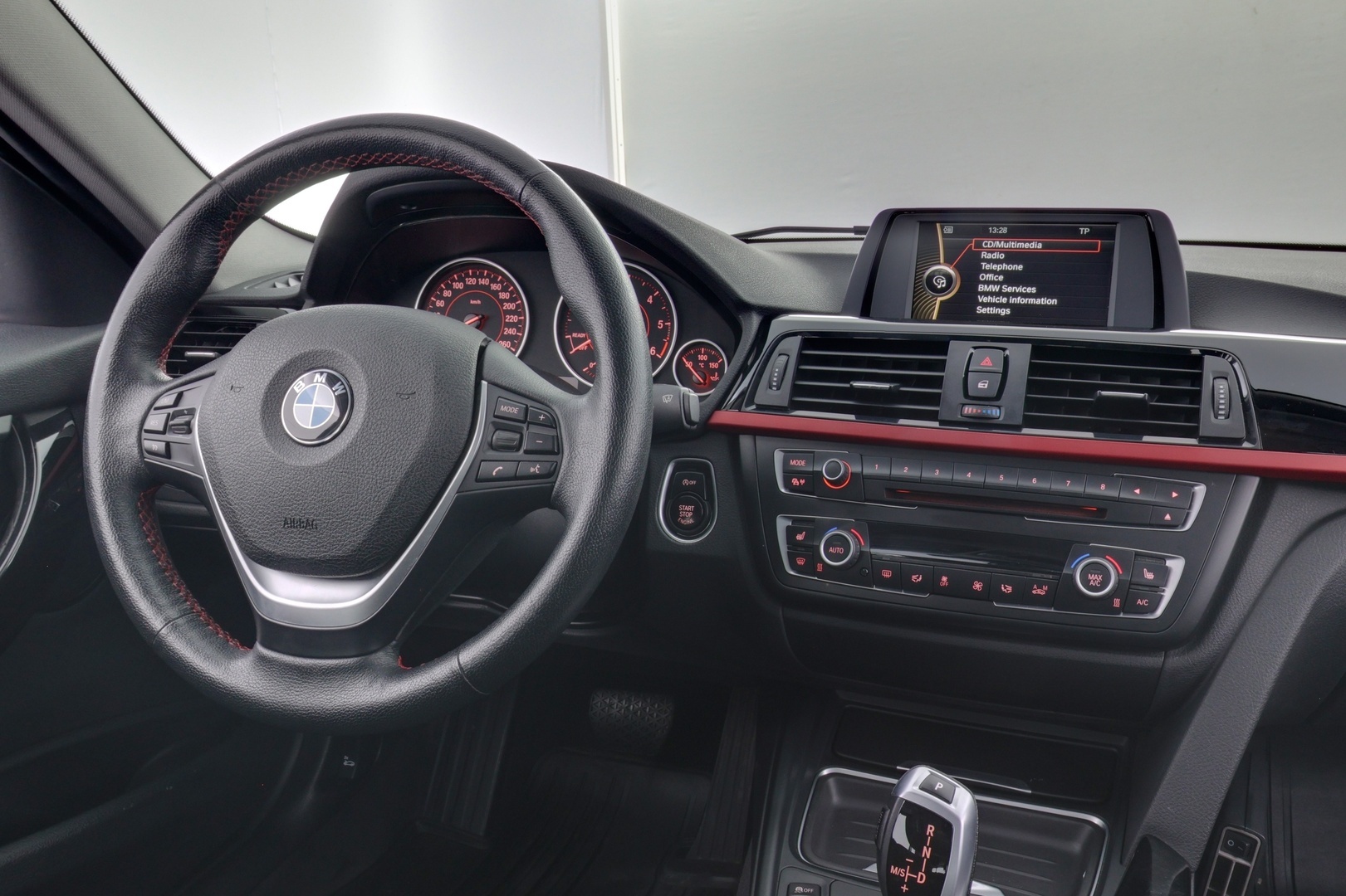 BMW 320 2014