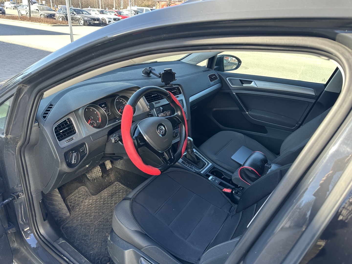 VOLKSWAGEN Golf 2015