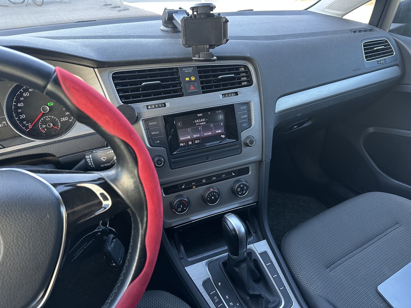 VOLKSWAGEN Golf 2015