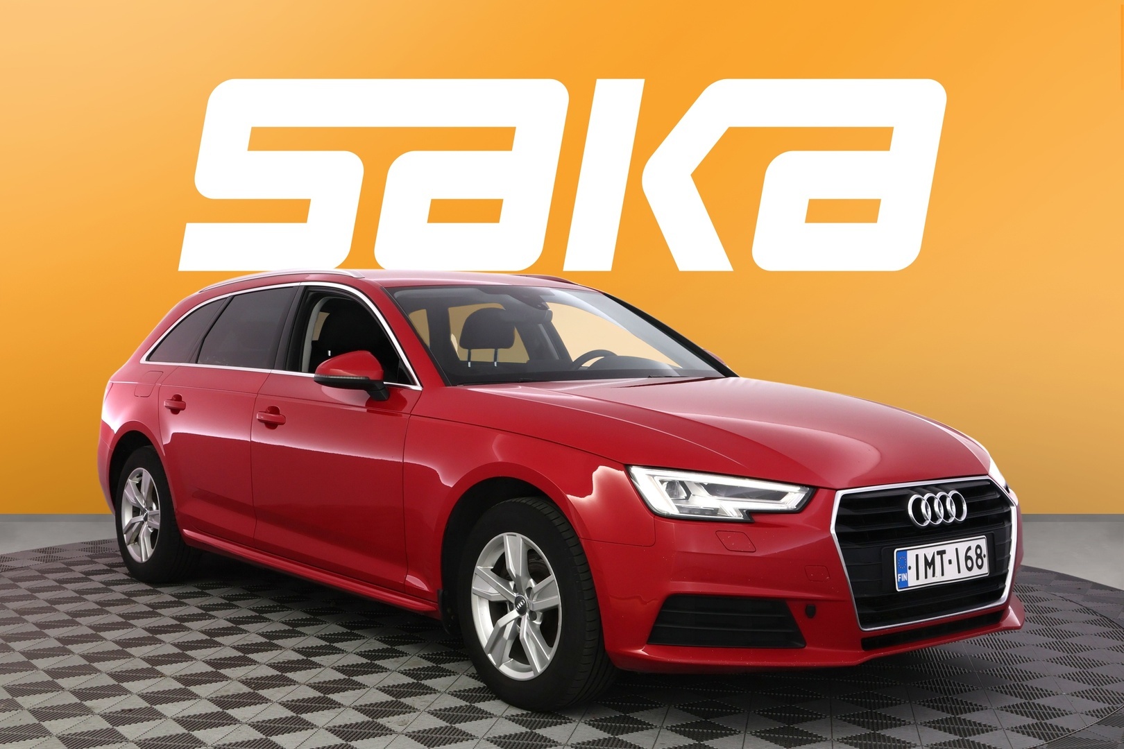 AUDI A4 2018