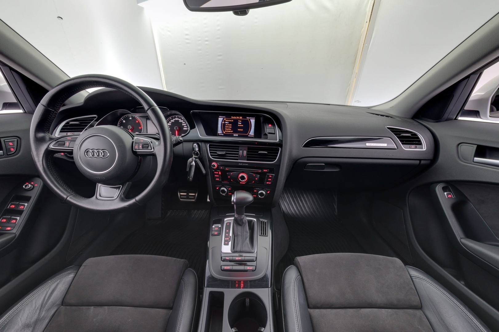 AUDI A4 allroad quattro 2014