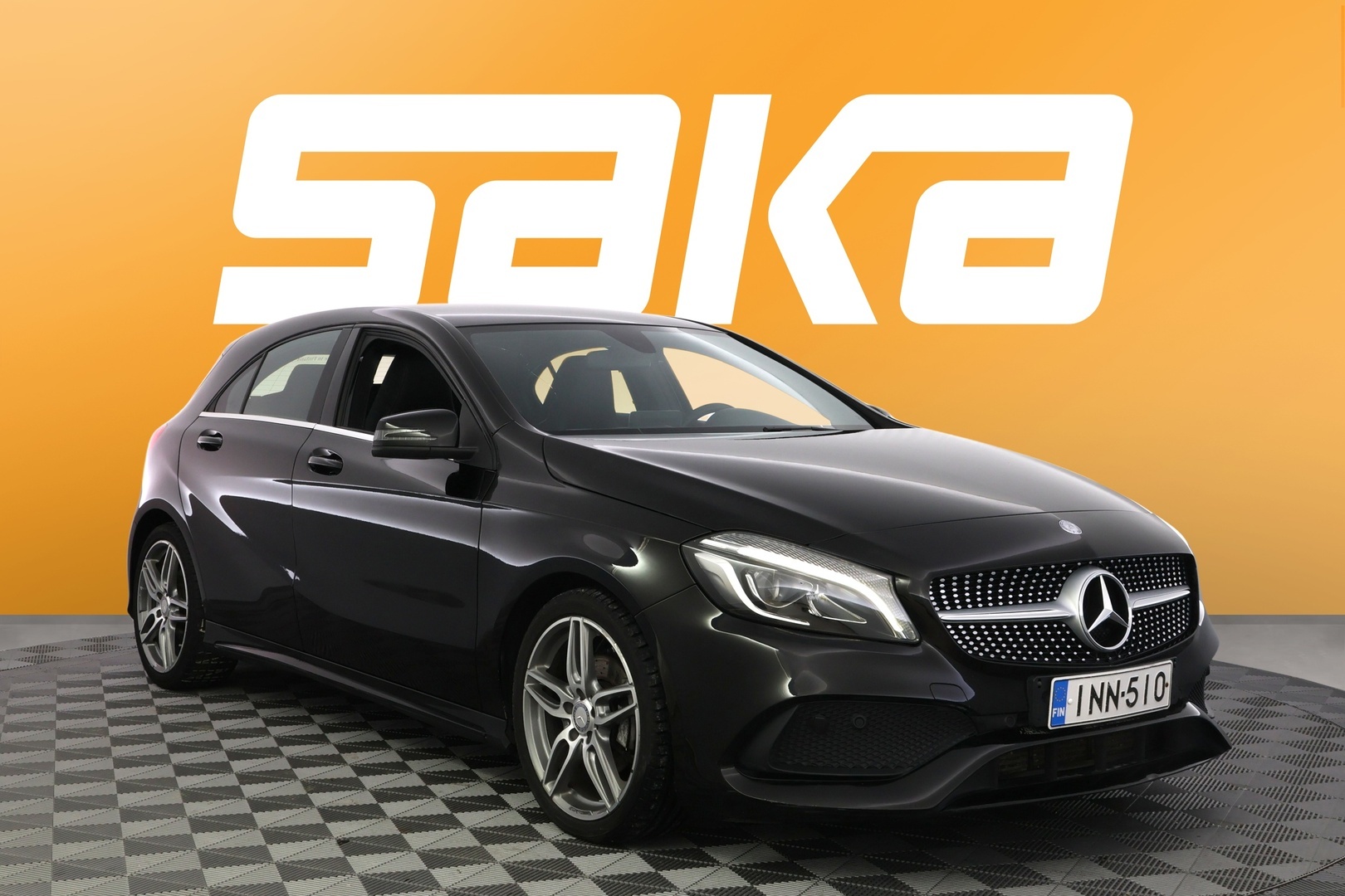 MERCEDES-BENZ A 2016