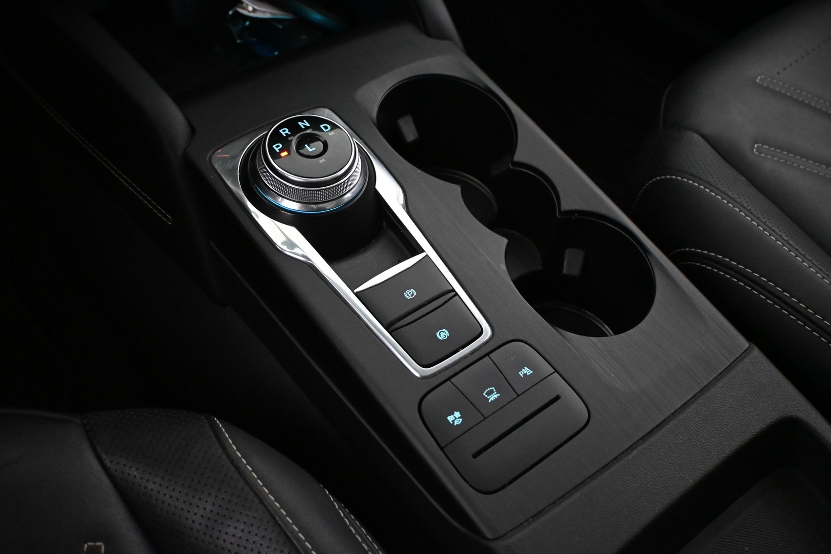 FORD Kuga 2021