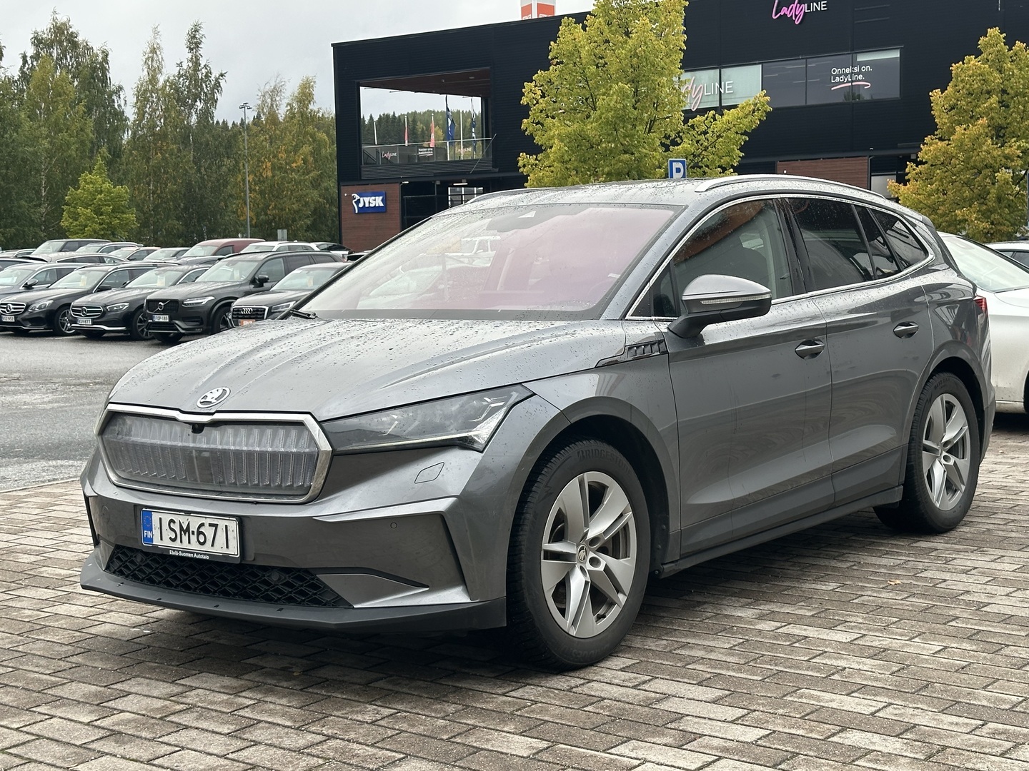 SKODA Enyaq 2022