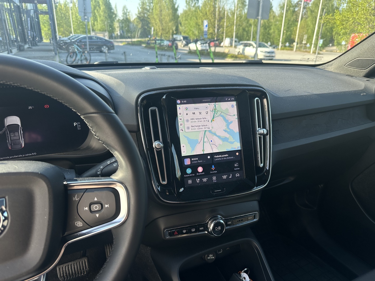 VOLVO C40 2023