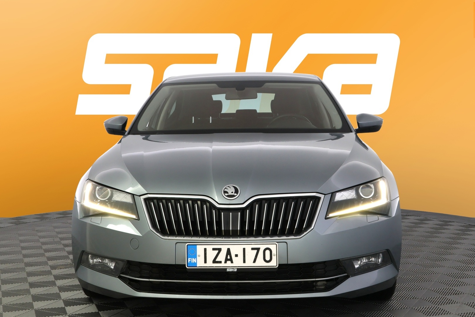 SKODA Superb 2016