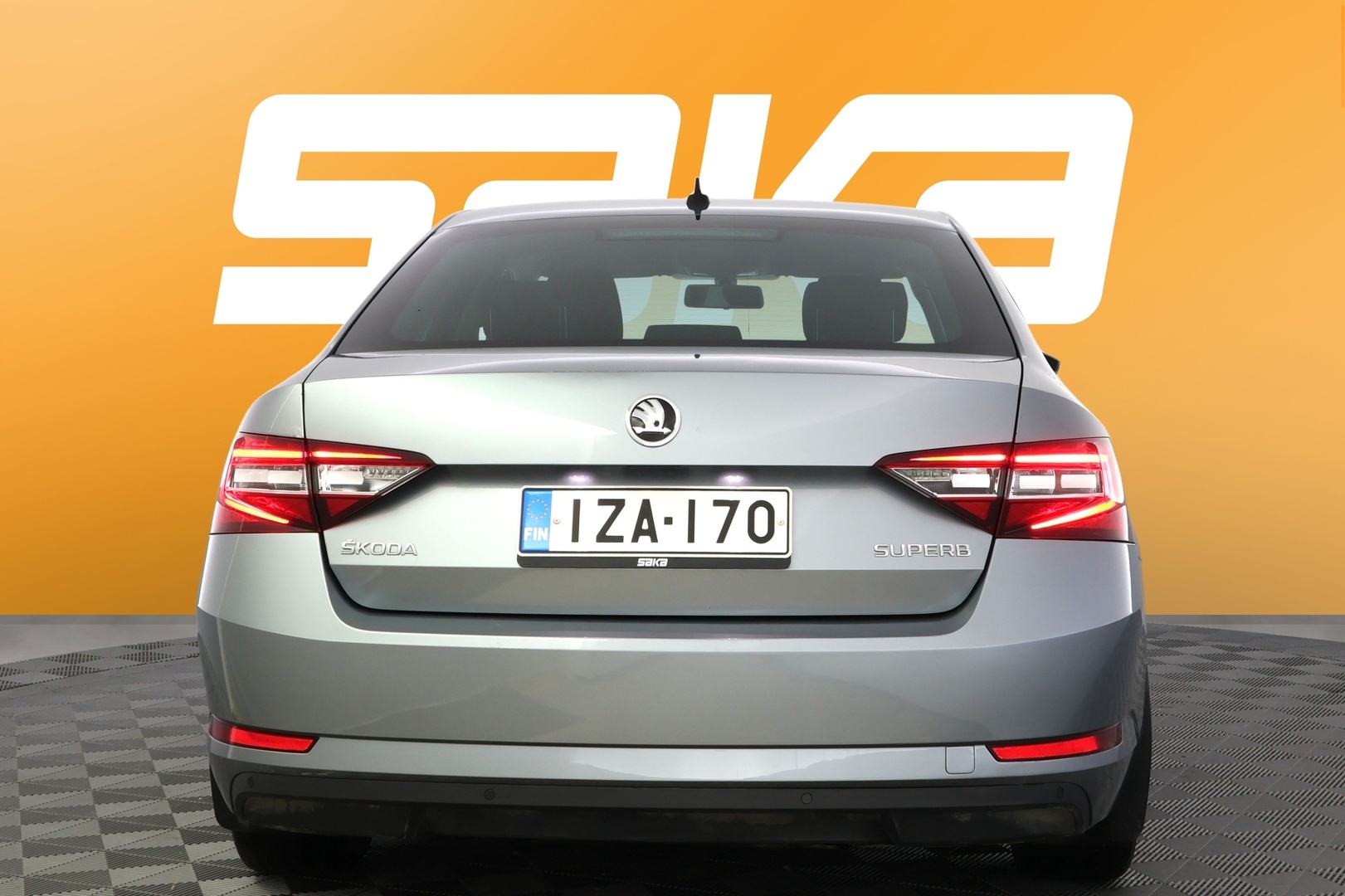 SKODA Superb 2016