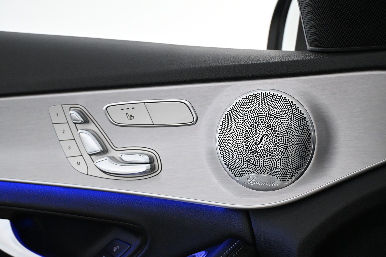 MERCEDES-BENZ C 2021