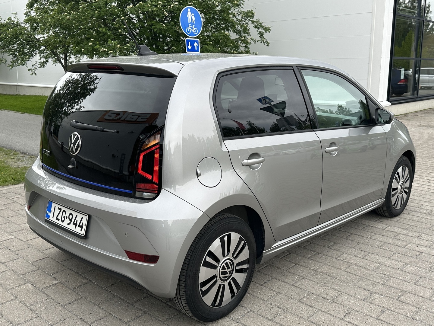 VOLKSWAGEN up! 2021