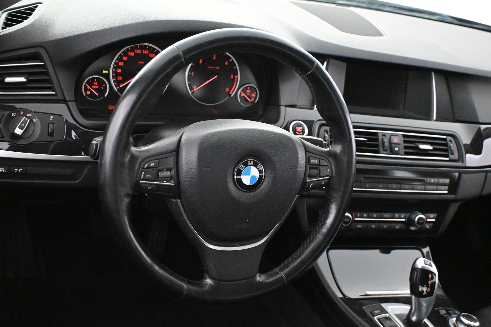 BMW 518 2014
