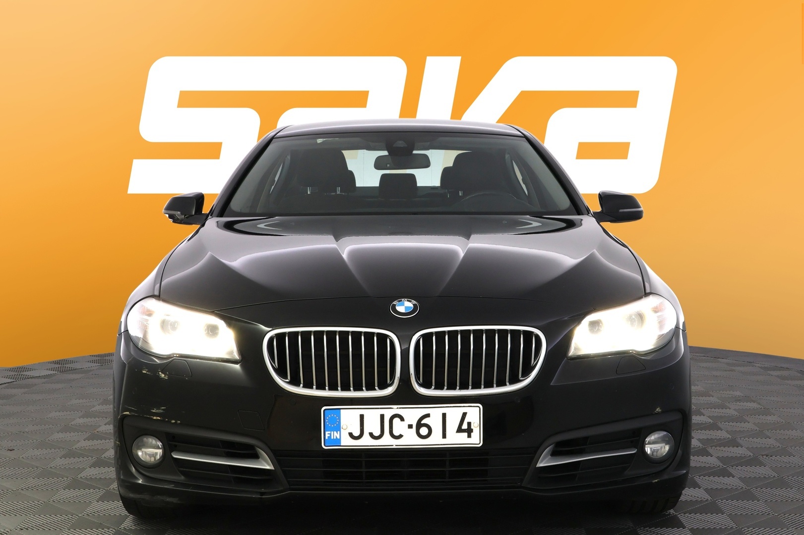 BMW 518 2014