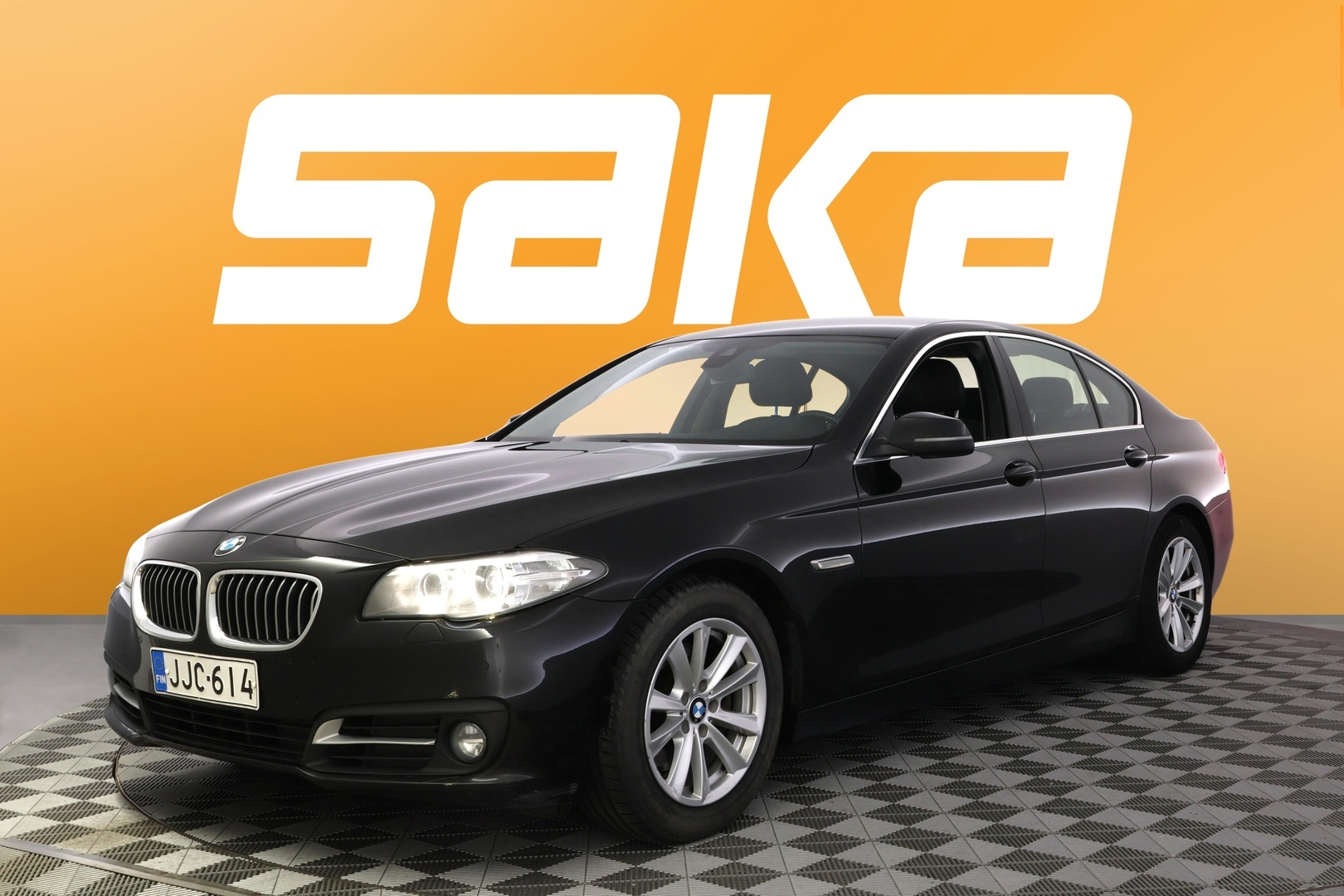 BMW 518 2014