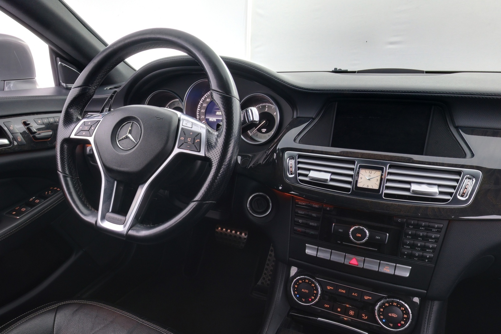 MERCEDES-BENZ CLS 2011