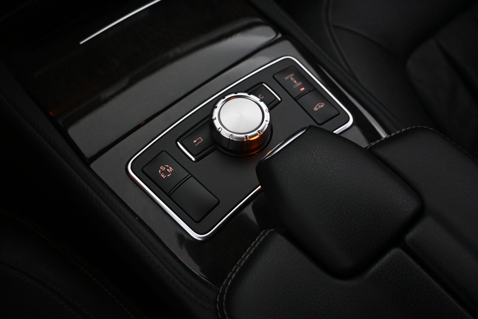 MERCEDES-BENZ CLS 2011