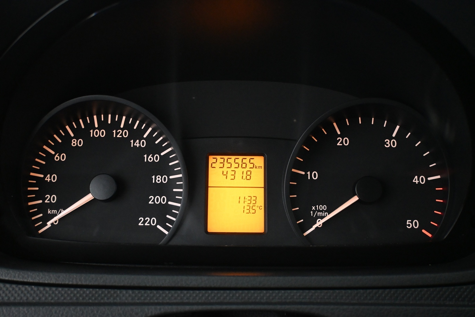 MERCEDES-BENZ Vito 2012