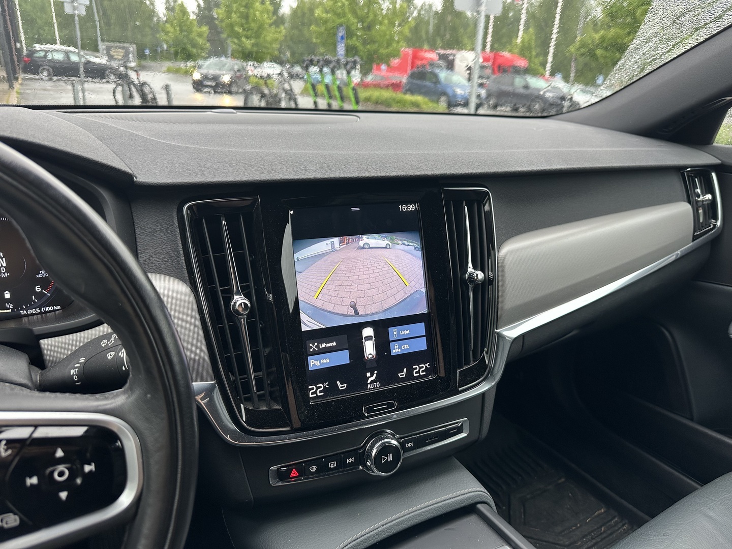 VOLVO V90 Cross Country 2021