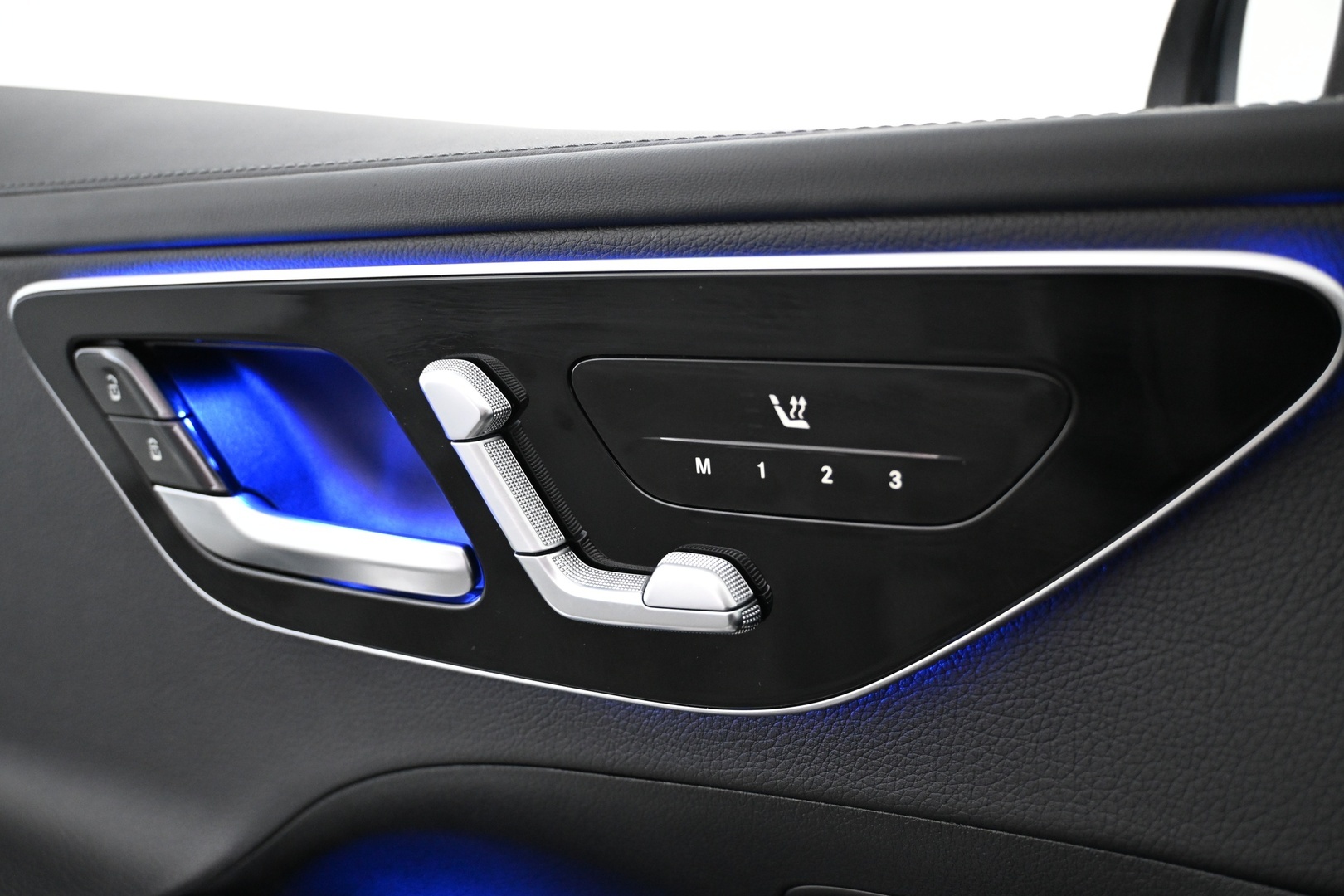 MERCEDES-BENZ C 2022