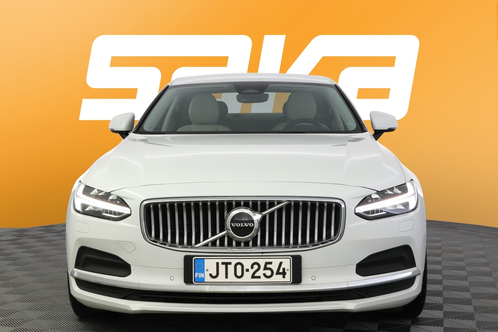 VOLVO S90 2022