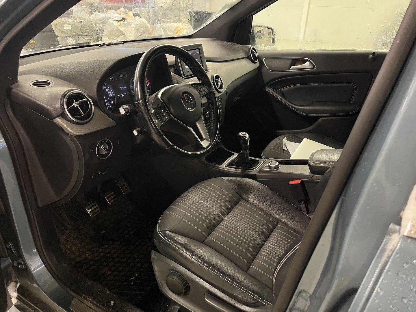 MERCEDES-BENZ B 2013