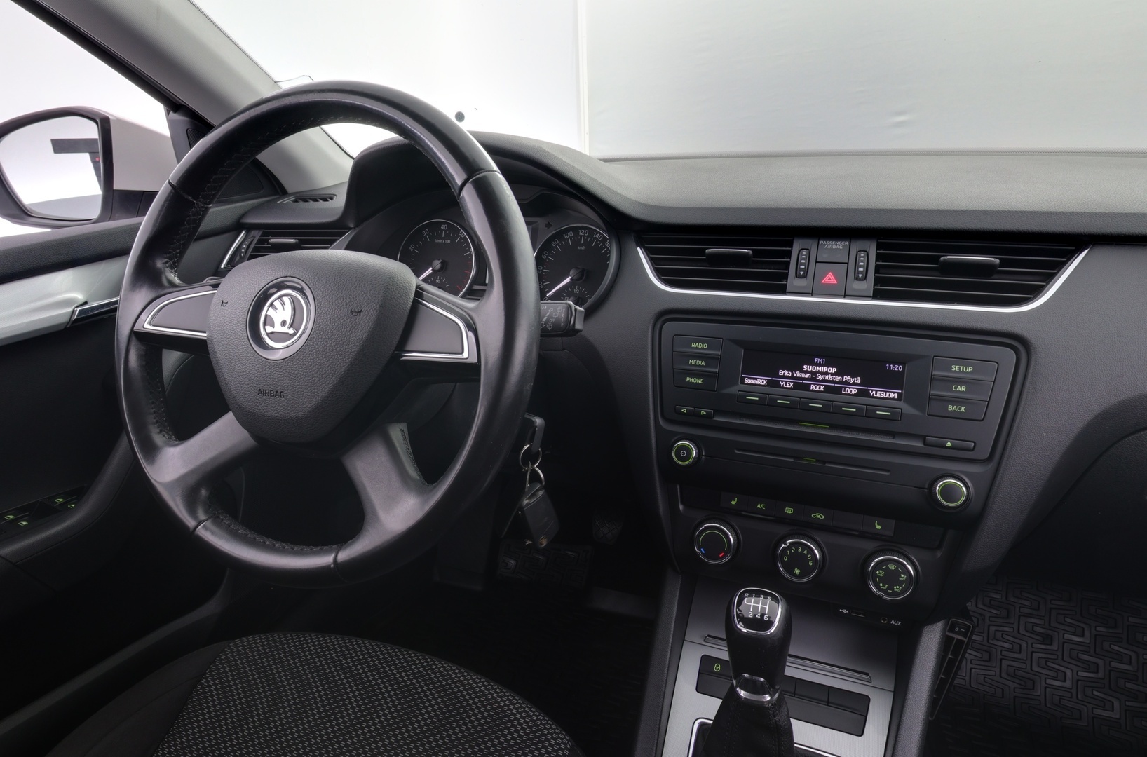 SKODA Octavia 2014