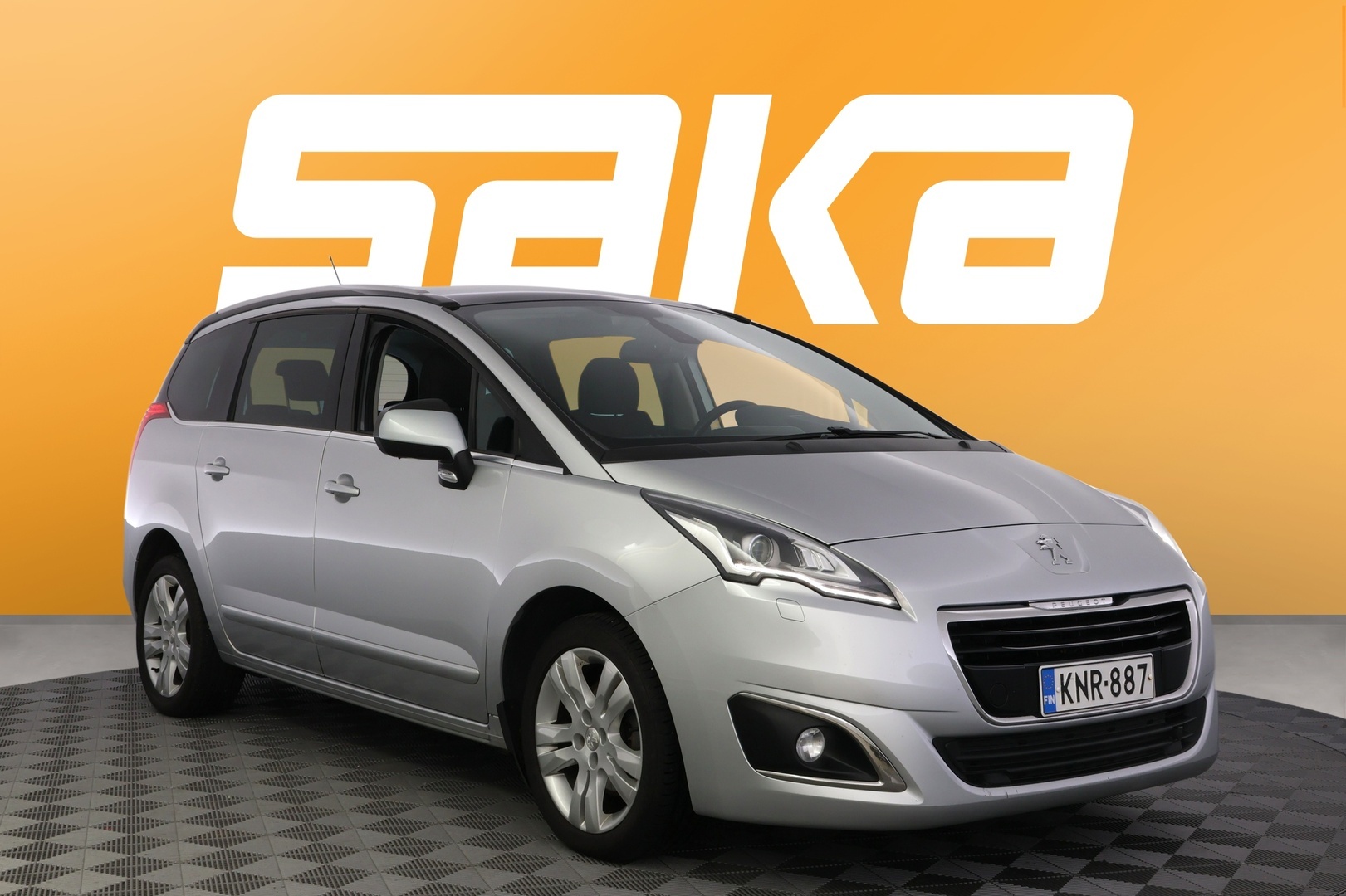 PEUGEOT 5008 2016