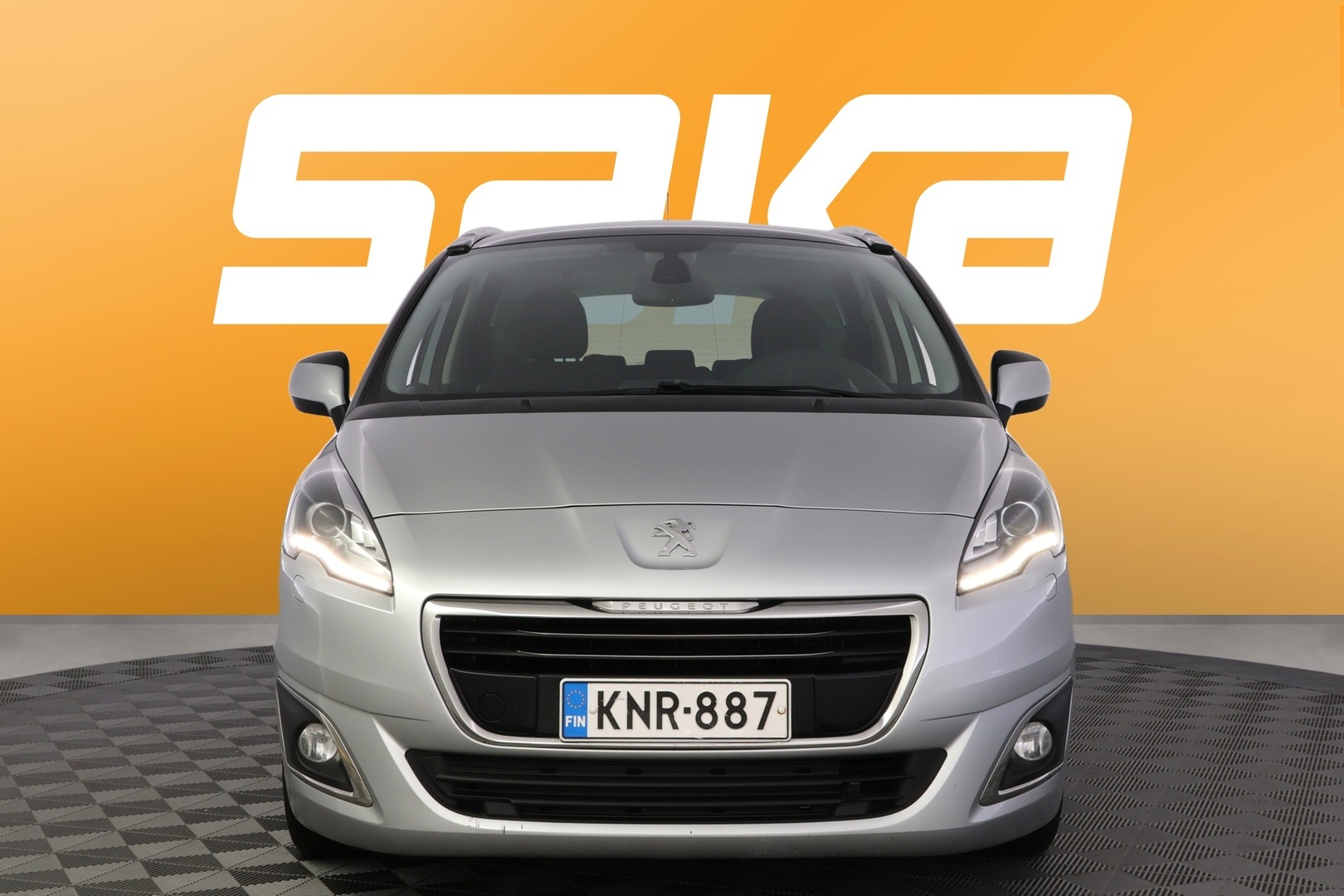 PEUGEOT 5008 2016