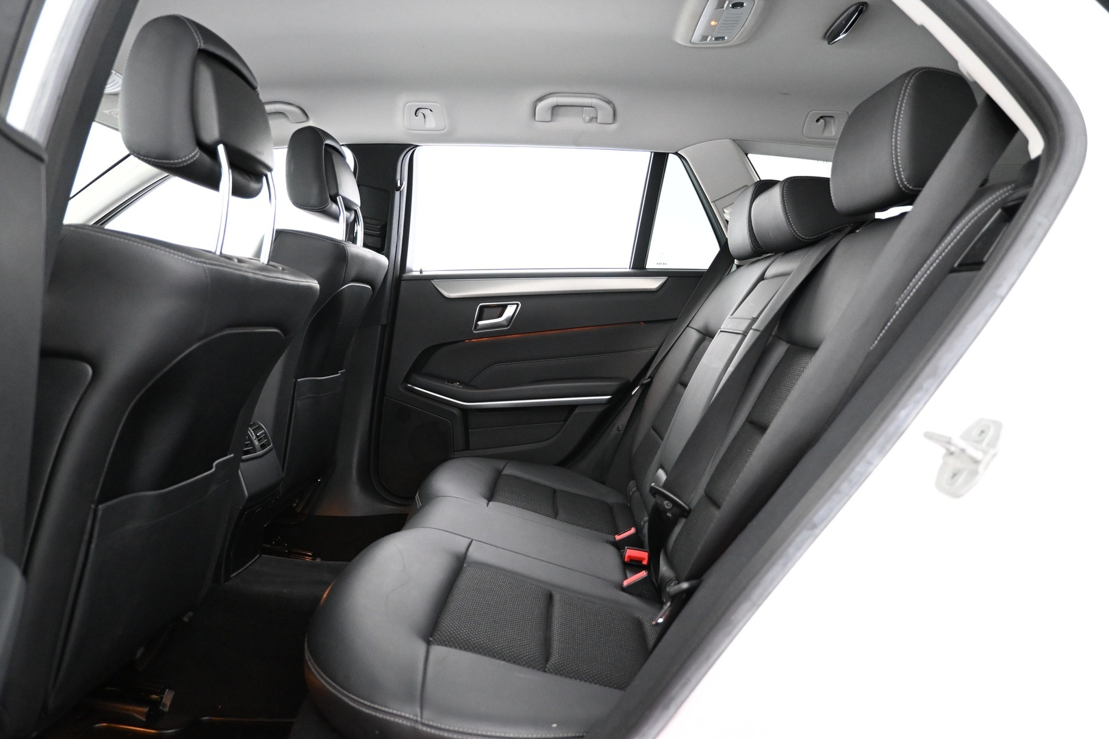 MERCEDES-BENZ E 2016