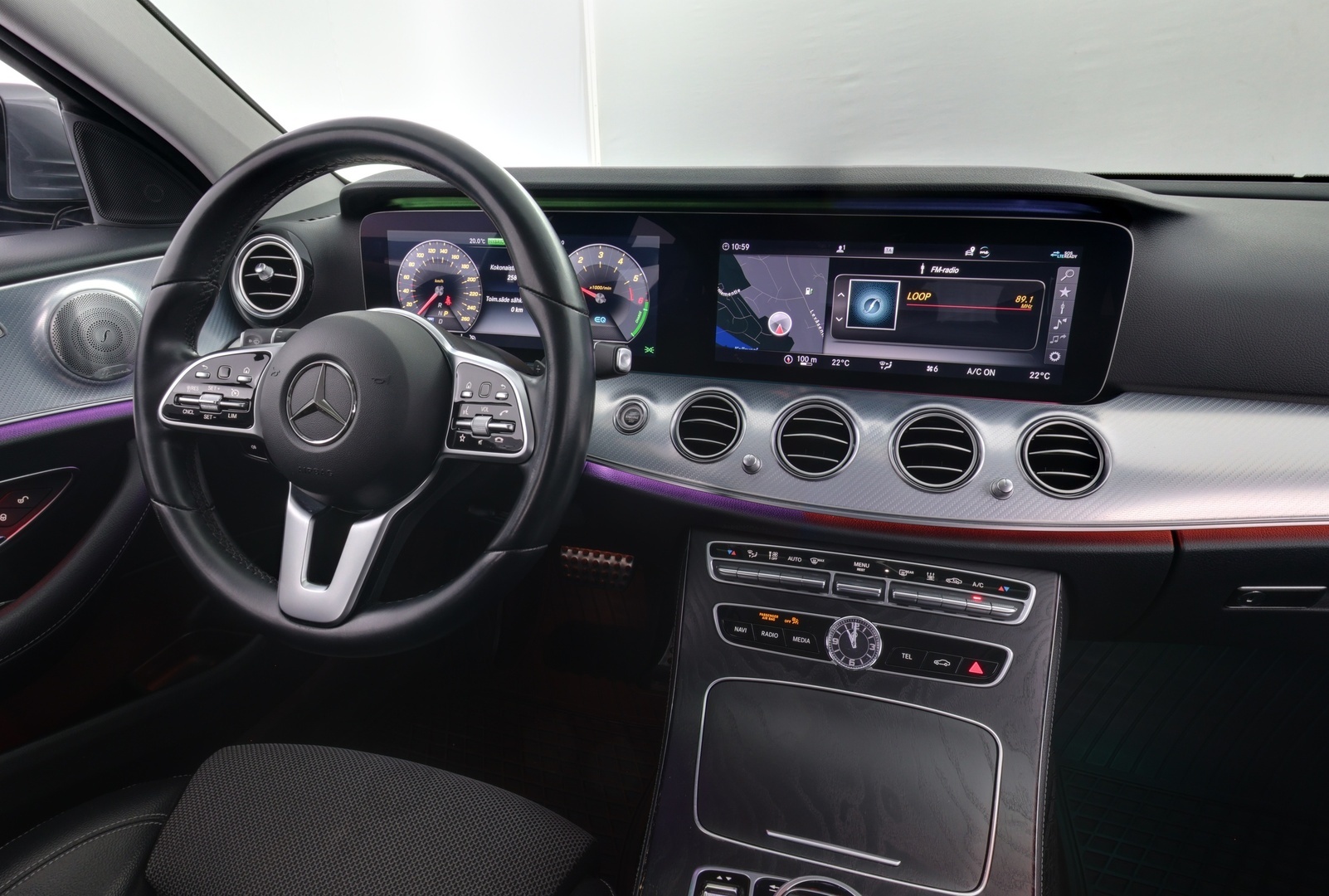 MERCEDES-BENZ E 2020
